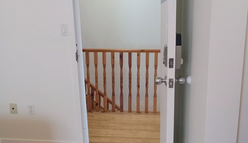 Standard Room, 1 Queen Bed, Non Smoking, Private Bathroom