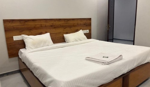 Deluxe Double Room, City View