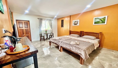 Standard Twin Room