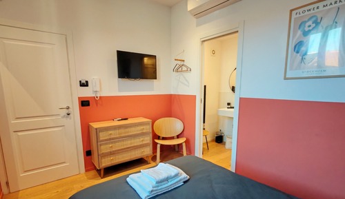 Classic Double or Twin Room