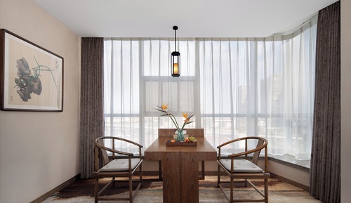 Deluxe Room, 2 Twin Beds, City View (High Floor)