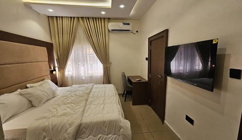 Family Apartment, Balcony, City View