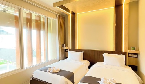 Deluxe Twin Room