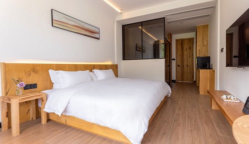Basic Double Room, Mountain View