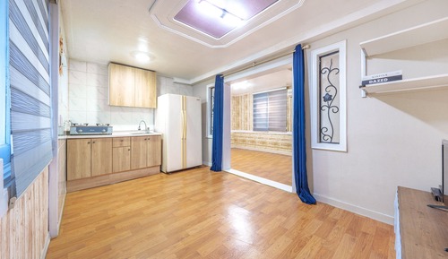 Basic Room, 1 Bedroom (House 11)