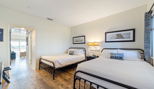 Traditional Studio, Balcony, Harbor View