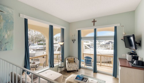 Standard Studio, Balcony, Harbor View