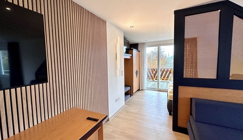Suite, River View