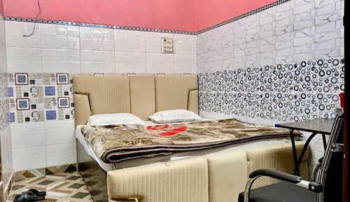 Classic Single Room