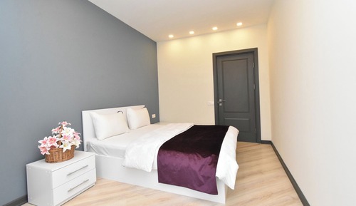 Comfort Apartment, City View