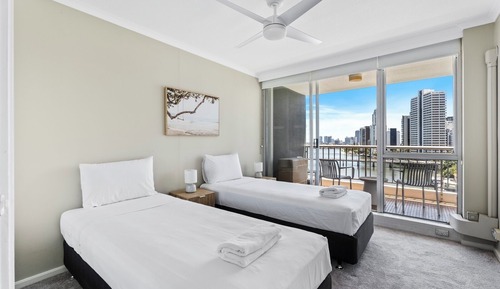 Apartment, Canal View