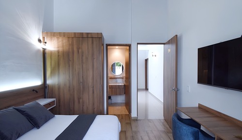 Deluxe Double Room, Private Bathroom