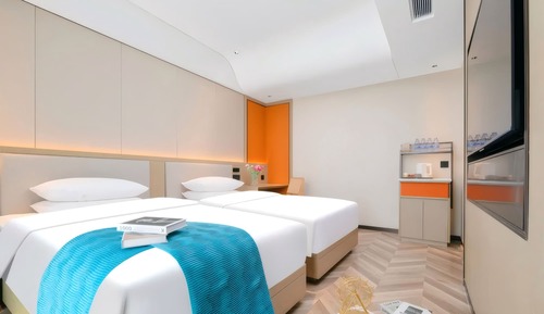 Classic Double Room, City View