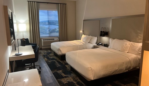 Double Room, Mountain View