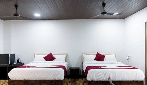 Deluxe Cottage, 2 Double Beds, Pool View