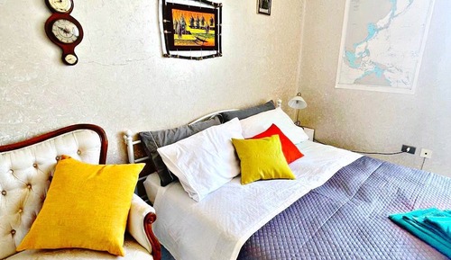 Traditional Studio Suite