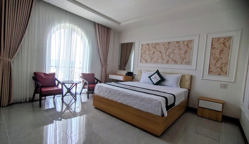 Deluxe Double Room, Garden View