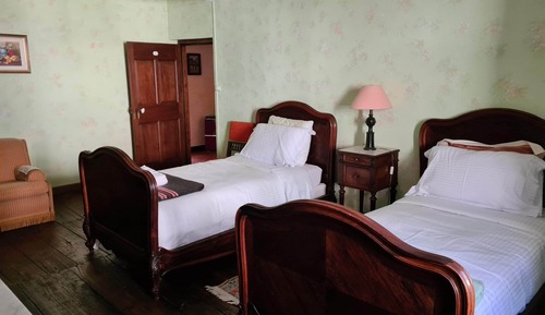 Basic Triple Room