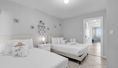 Family Condo, 1 Bedroom, Balcony, City View
