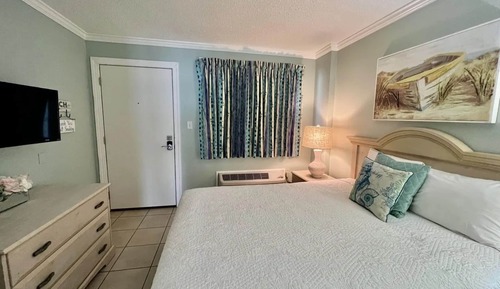 Signature Apartment, 1 Bedroom, Balcony, Ocean View