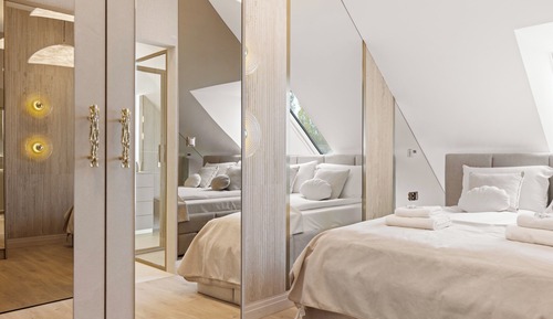 Classic Double Room