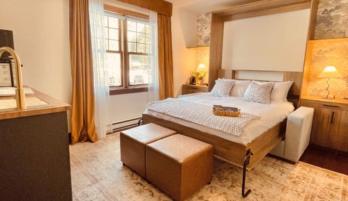 Luxury Double Room, 1 Bedroom, Balcony, Courtyard View