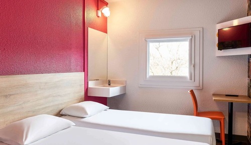 Room, Private Bathroom (Cabrio)