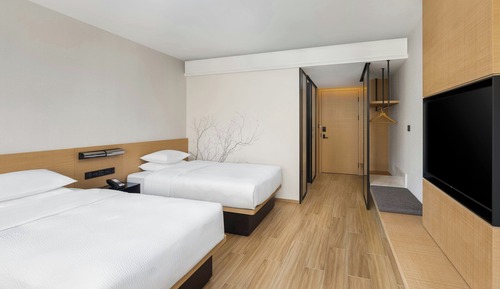 Standard Room, 2 Double Beds