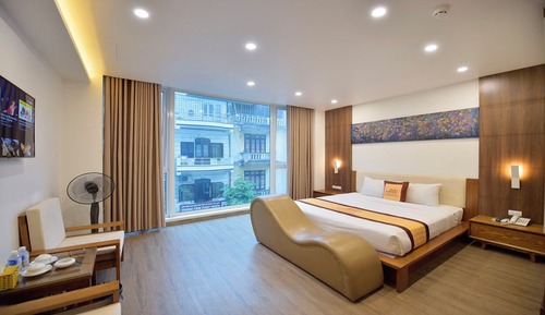 Luxury Room, City View