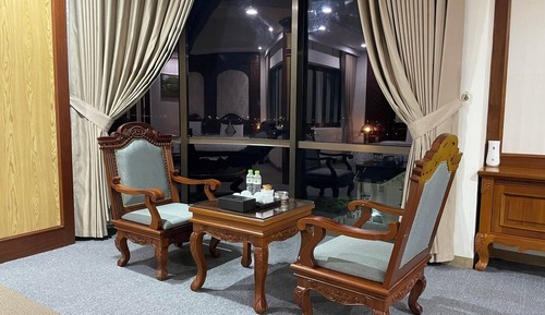 Junior Room