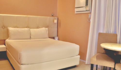 Deluxe Single Room
