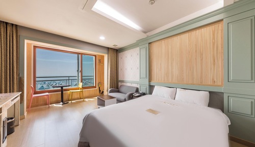 Ocean Grand