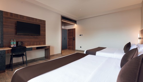 Premium Quadruple Room