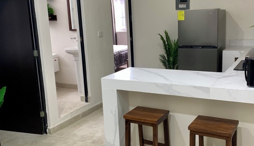 Deluxe Suite, Courtyard View