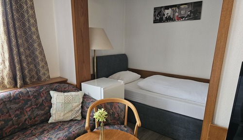 Basic Triple Room