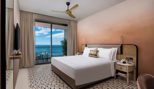 Executive Suite, 1 King Bed, Balcony, Sea View