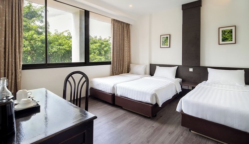 Triple Room, City View