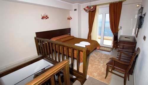 Deluxe Duplex, Sea View