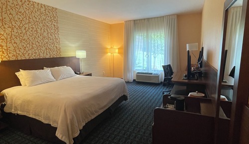 Room, 1 King Bed, Non Smoking (Hearing Accessible)