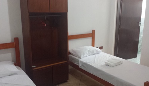 Standard Twin Room, Private Bathroom