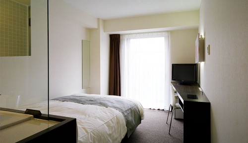 Standard Single Room, Smoking