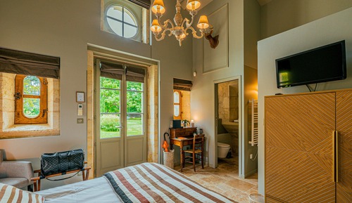 Superior Double Room (Côté Jardin)