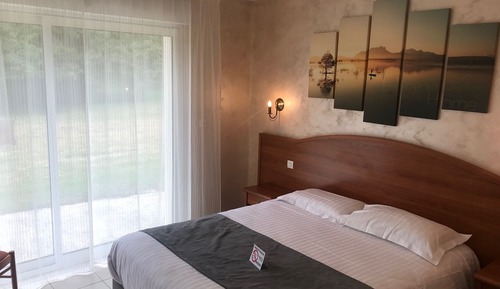 Standard Single Room, Garden View