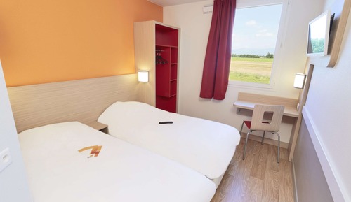 Standard Room, Multiple Beds