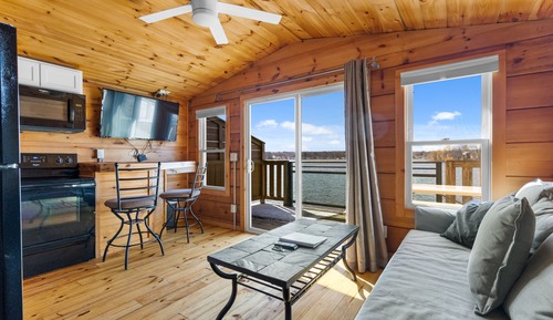 Premium Cabin, 1 Bedroom, Balcony, Lakeside