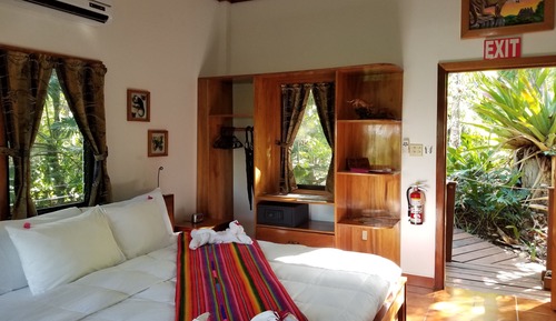 Orchid - Luxury Cabana