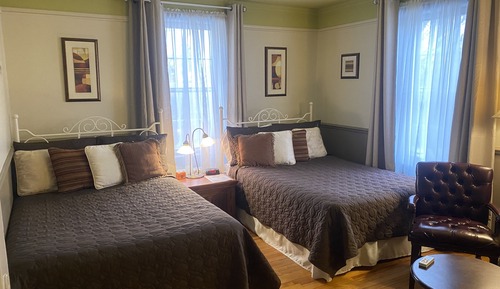 Classic Room, 2 Double Beds, Garden View (Cooney)