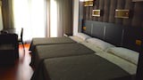 Triple Room, Partial Sea View