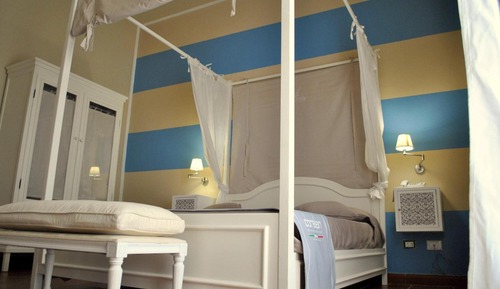Comfort Room (isola Lunga)