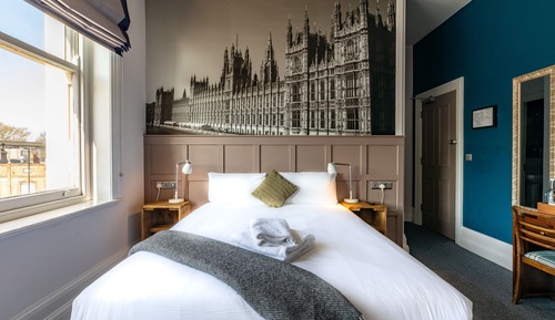 Classic Double Room